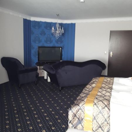 Mucha Ohg Hotel Sembziner Hof Klink Dış mekan fotoğraf
